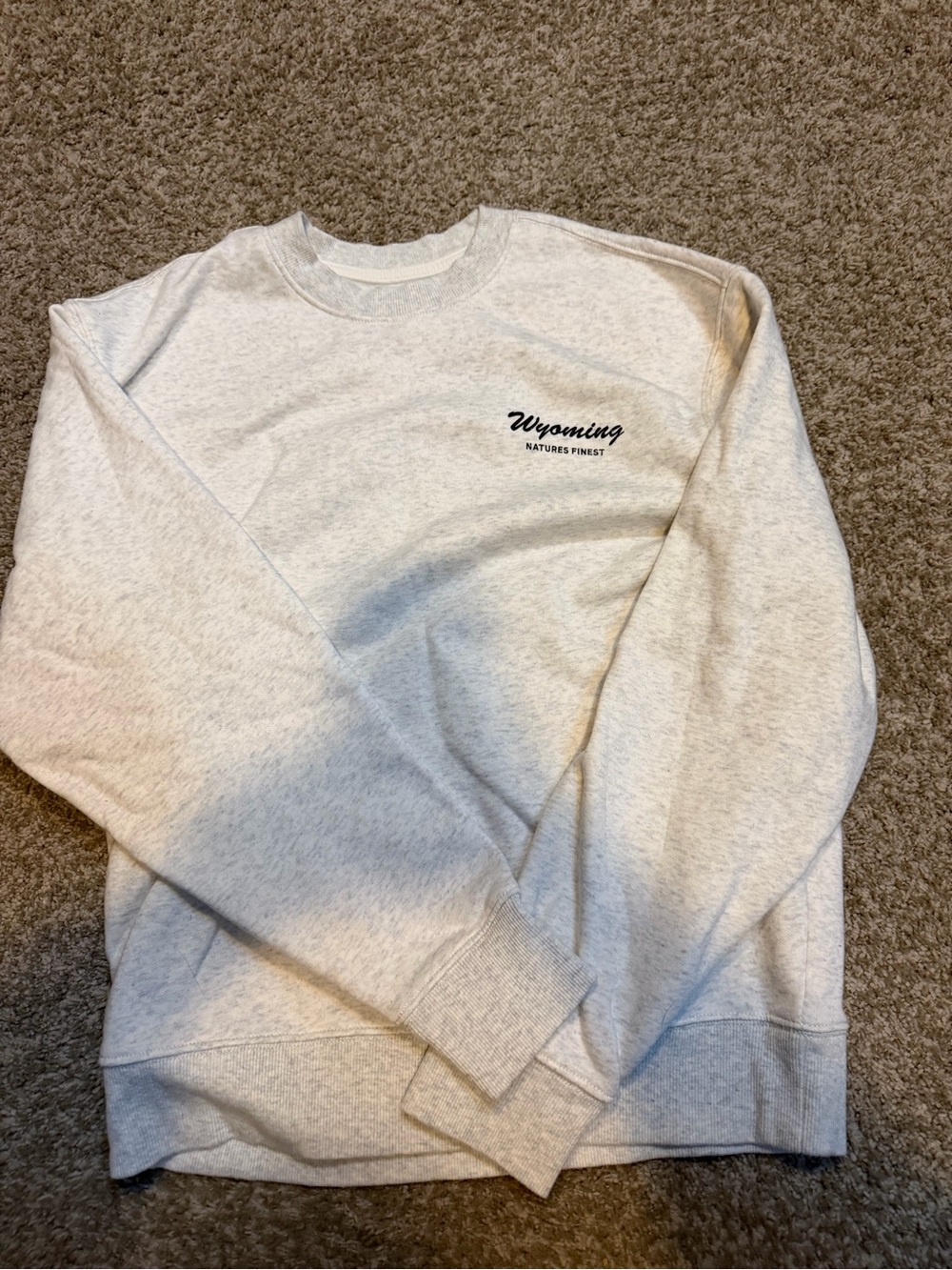 Old Navy Cream Crewneck Sweatshirt with Wyoming Script